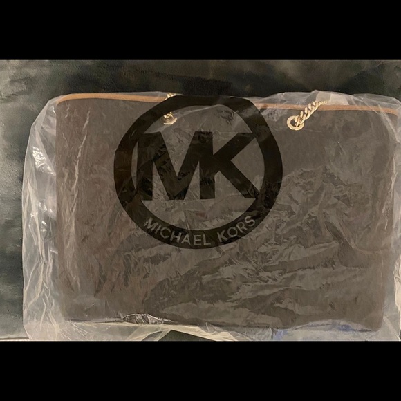 Michael Kors Jet Set Travel Chain - brand new - Picture 1 of 9